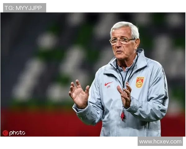 中国足球队现任教练的执教理念与未来发展展望分析